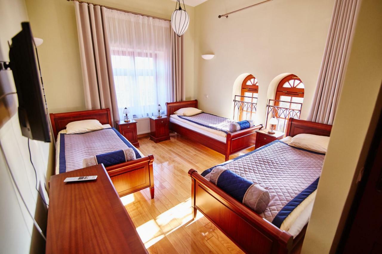 Centrum Obslugi Turysty Kordegarda Raczki  Esterno foto