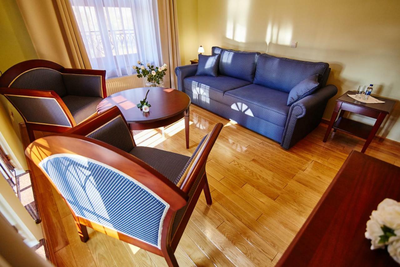 Centrum Obslugi Turysty Kordegarda Raczki  Esterno foto
